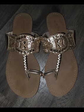 Reaction Kenneth Cole Metallic Rose Gold Beaded Sandals Rose Gold